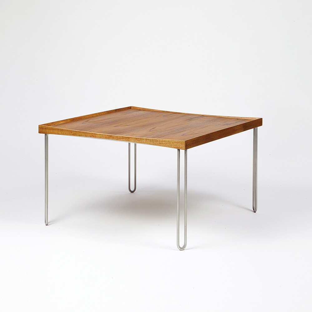 TRAY TABLE｜ハウス・オブ・フィンユール｜コンフォートQ｜阪急百貨店 