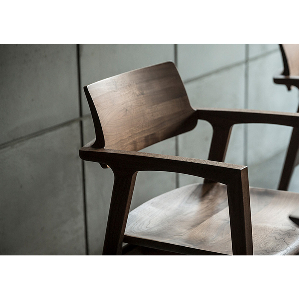 KOTI ARM CHAIR WOOD SEAT｜冨士ファニチア｜コンフォートQ｜阪急百貨店のインテリアショップ