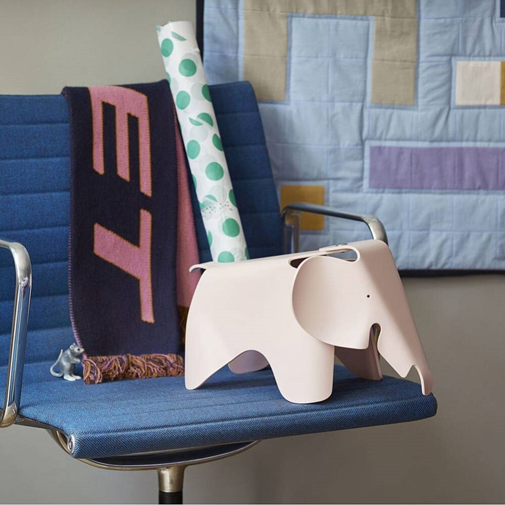 Eames Elephant（イームズ エレファント）/Vitra（ヴィトラ）/Charles & Ray Eames（チャールズ&レイ・イームズ）